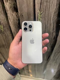 iphone 15pro max 256gbb hk