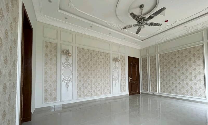 20 Marla Upper Portion For rent Available In DHA Defence 3