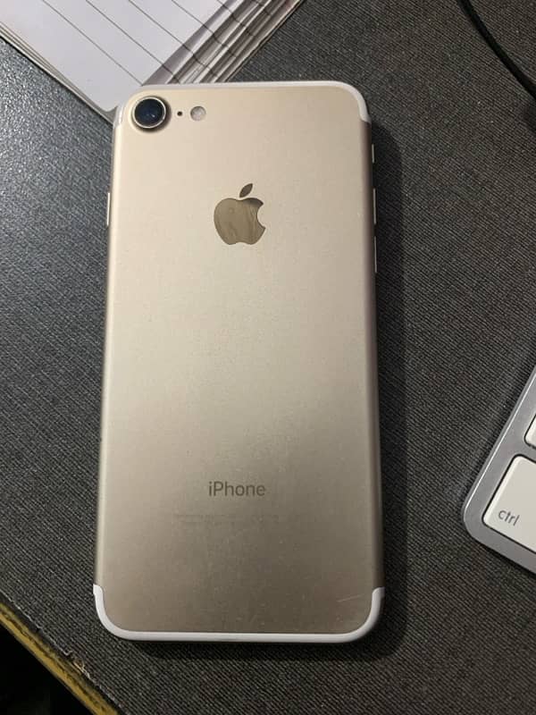 iPhone 7 pta 128 gb 3