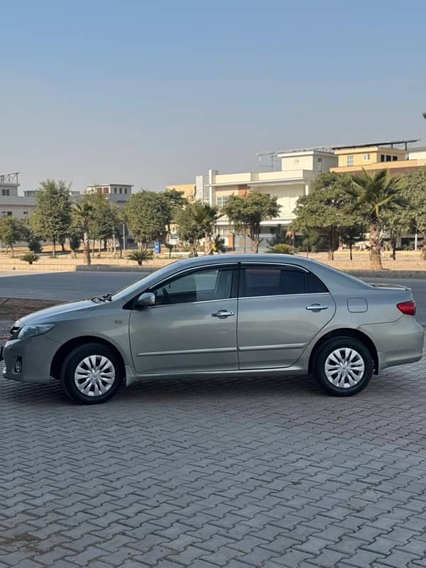 Toyota Corolla Altis 2011 2