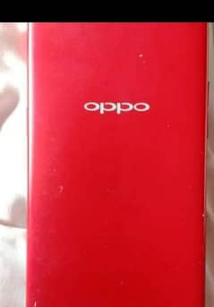 oppo A1 k colour red only charger sath hai