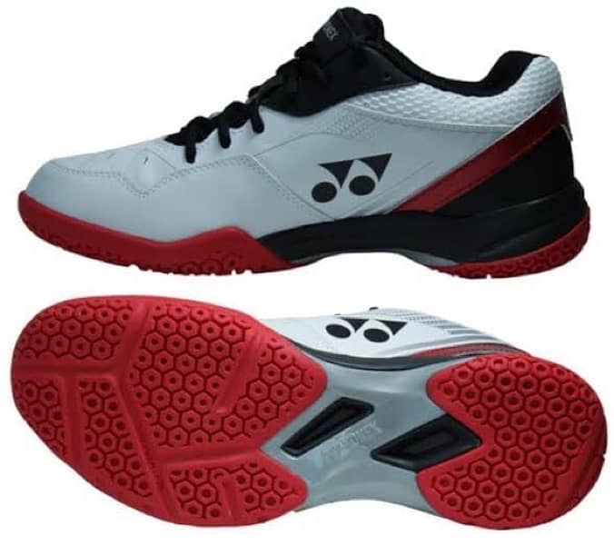 Badminton shoes ( 41 size ) power cushion 0