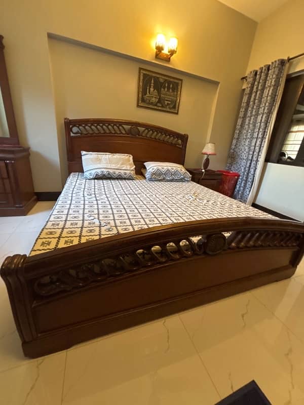 King sized sheesham wood bed, with matress and dresser 2