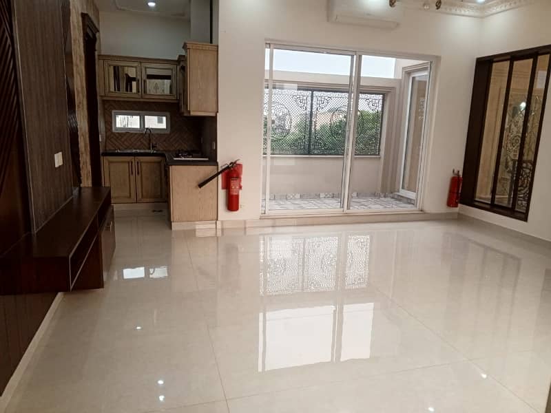 HBFC Housing Society Kanal Upper Portion Available For Rent 13