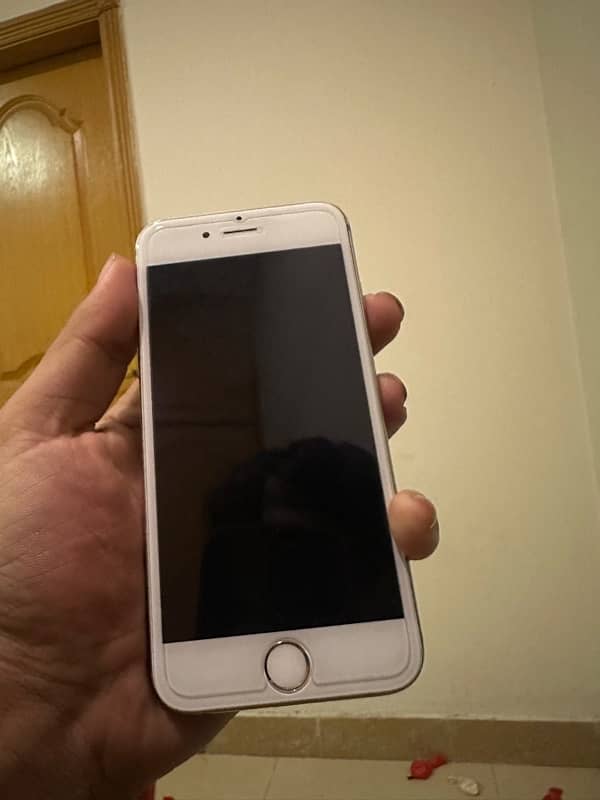 iPhone 6s 64GB PTA APPROVED 1