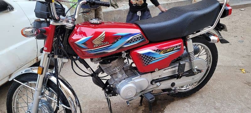 Honda 125 Karachi number first owner cplc clayer do number plate 6