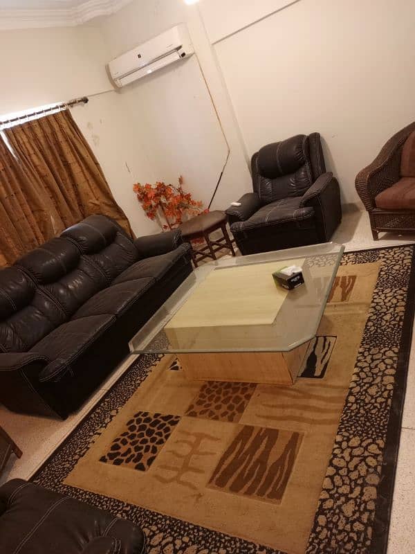 Flat Semi furnished 3Beds available near Abdullah Shah gazi  2Floor 0