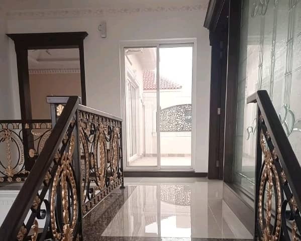 In DHA Phase 6 - Block F Of Lahore, A 20 Marla House Is Available 4