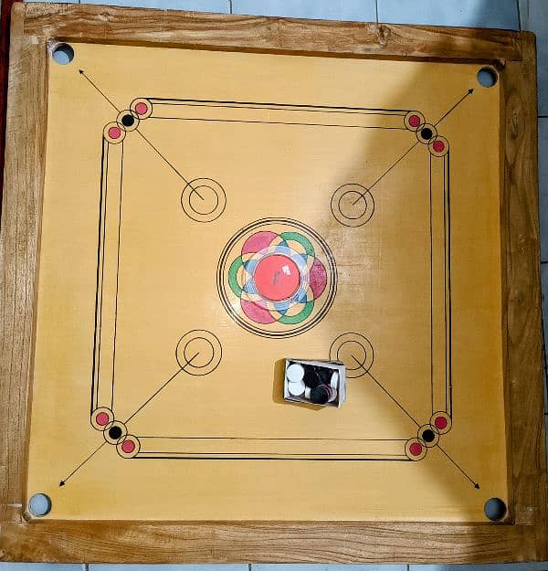 New Carrom board 40 by 40" inch for urgent sale 1