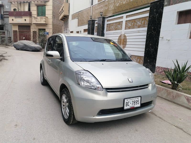 Toyota Passo 2005 an excellent condition 0