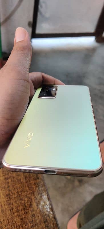 Vivo V23e - 8+4GB RAM - 128 GB - 10/10 Condition 6