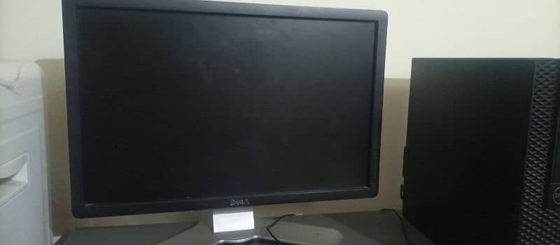 dell optiplex 3050 desktop i7 6thgen 8gb ram with 20 inches LED system 2