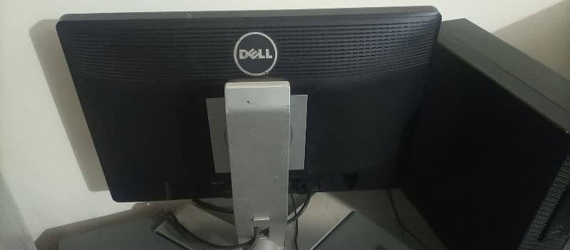 dell optiplex 3050 desktop i7 6thgen 8gb ram with 20 inches LED system 5