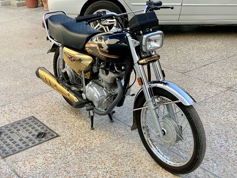 Honda CG 125s 5