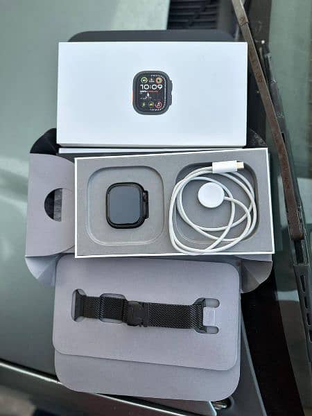 apple watch ultra 2  49mm Black Ti Black TML M 0