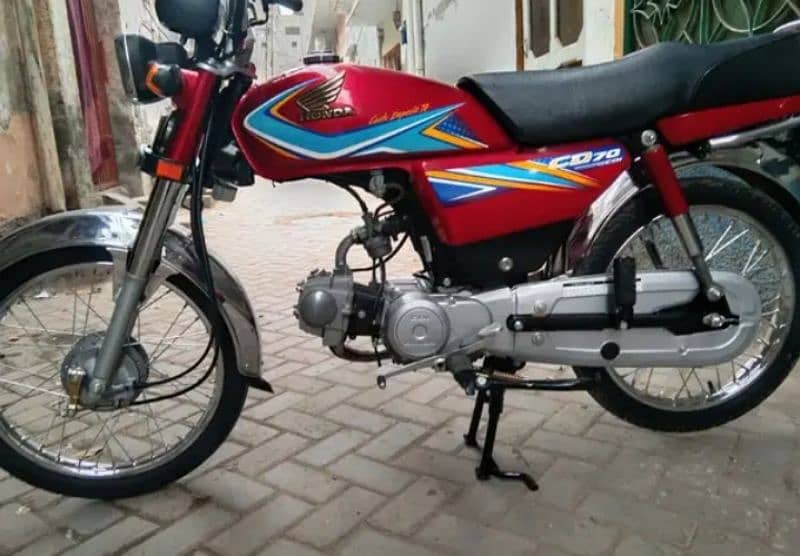 Honda CD70 bike urgent sale 1