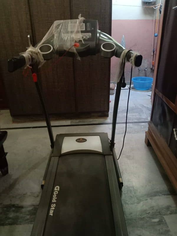 gold star electronic treadmill 1