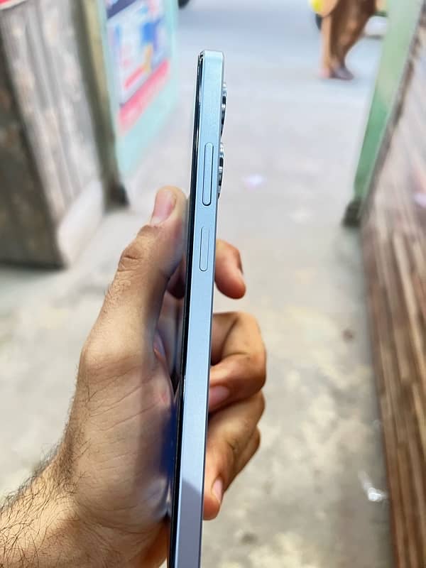 note 60 10/10 condition 2