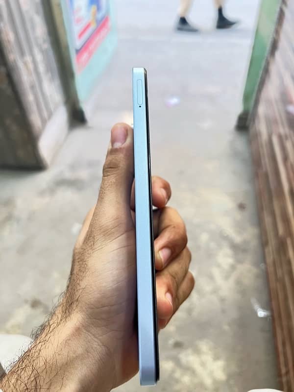 note 60 10/10 condition 5