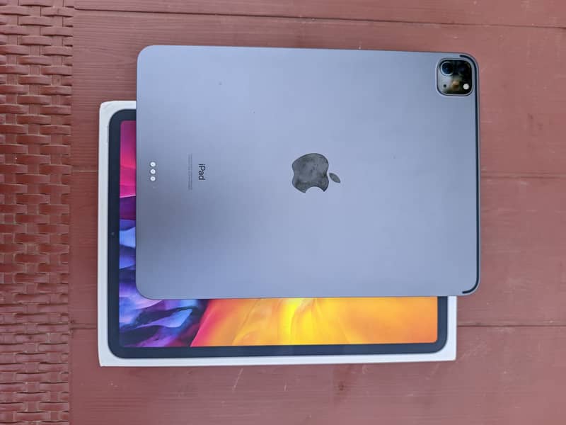 iPad Pro 2020(2nd Generation) 256gb 2