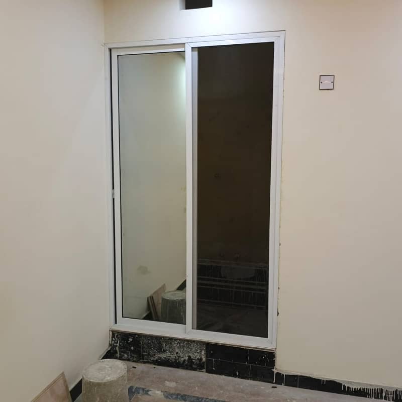 Prime Location 5 Marla Upper Portion For rent In Rs. 25000 Only 3