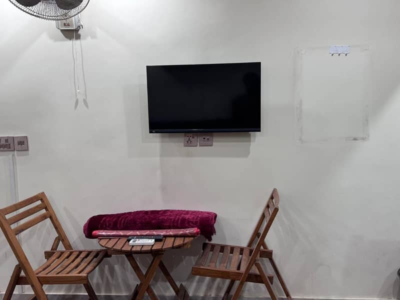 1 BED STUDIO FULLY FURNISH APARMENT FOR RENT IN BAHRIA TOWN LAHORE 10