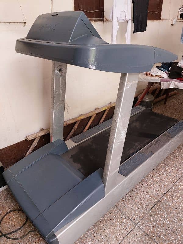 Commercial Use Treadmill Jogging Walking Machine 1