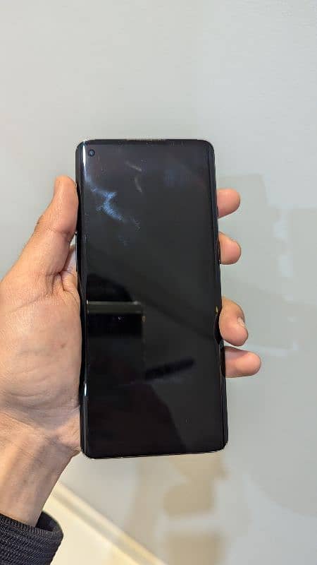 One plus 8 5G 128gb single sim approved 2