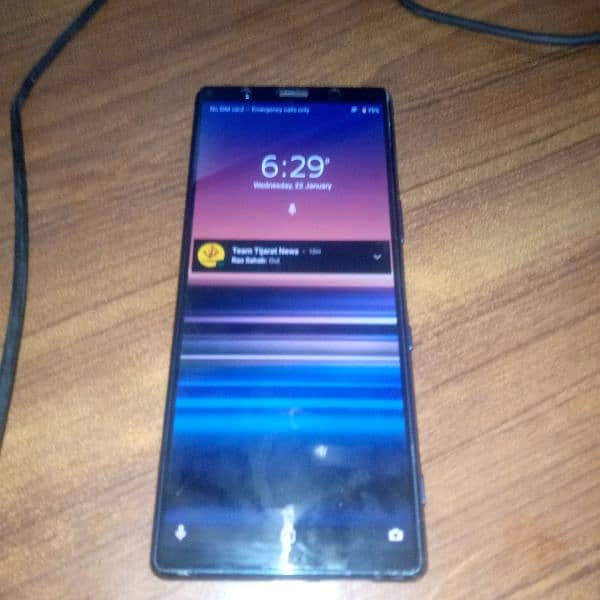 Sony Xperia 5  gaming phone Snapdragon 865 (6gb) (64) non PTA (10/8.5) 3