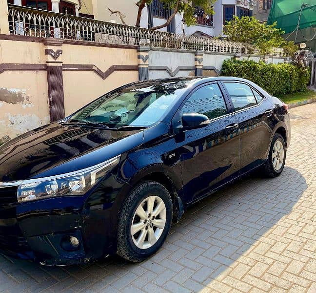 Toyota Corolla GLI Automatic 1.3 Model 2017 1