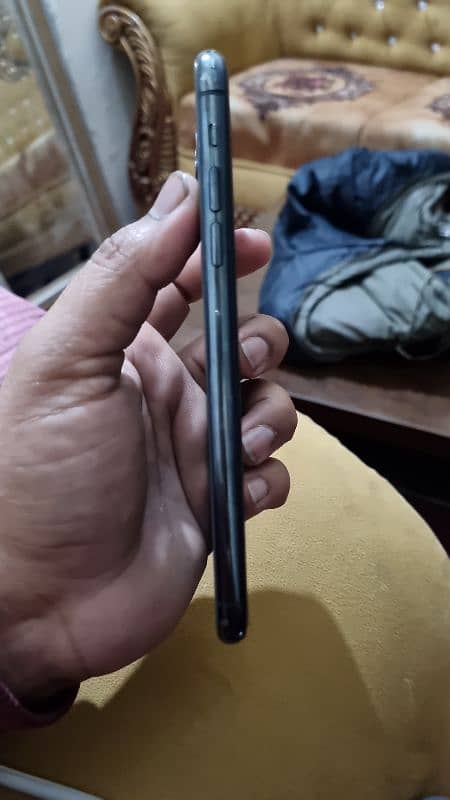 IPhone 11 Pro Max dual PTA 2