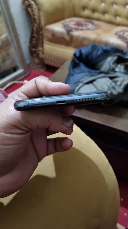 IPhone 11 Pro Max dual PTA 3