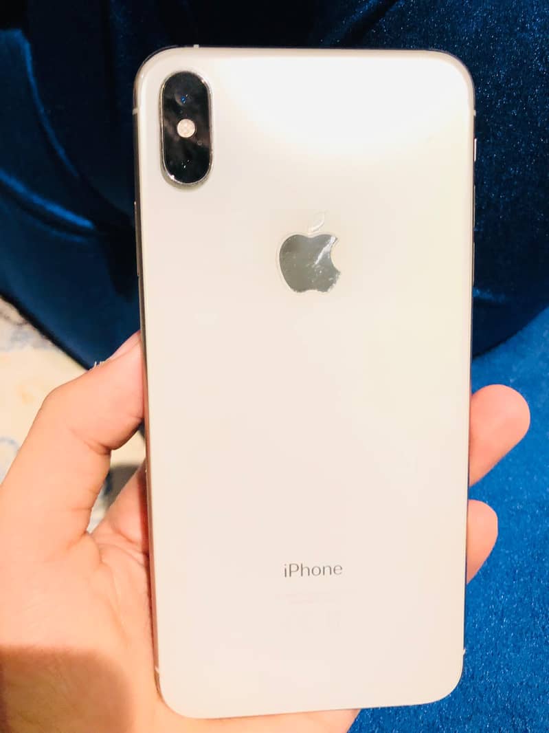 Apple iPhone XS Max 0