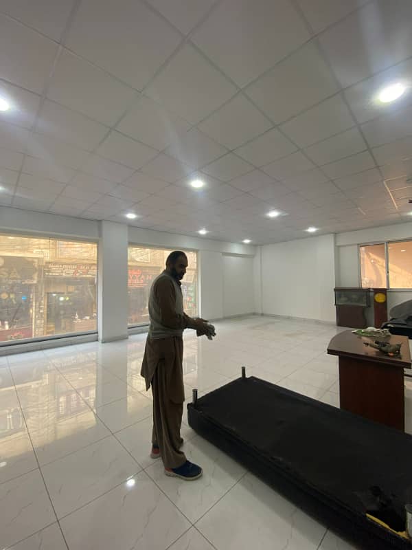 For Rent 1210 SQFT Space Available for office, software house , IT Companies on main Saddar Rwp 4