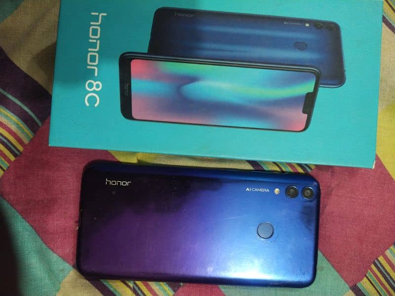 honor 8c 3