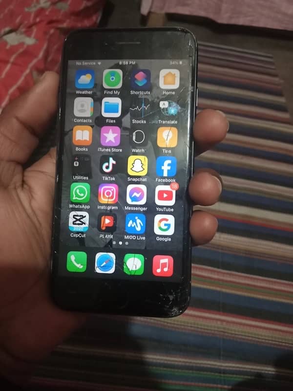 iPhone 7 non pata 128gb 0