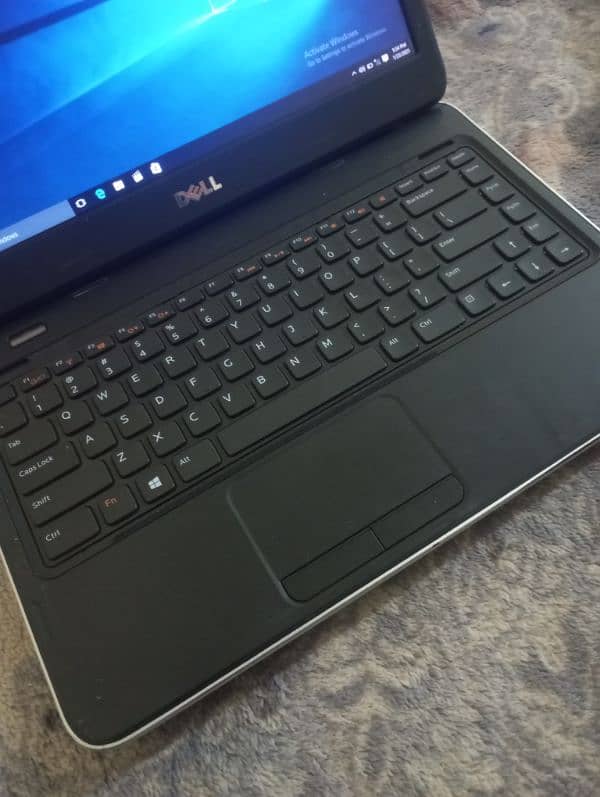 Dell laptop. 5