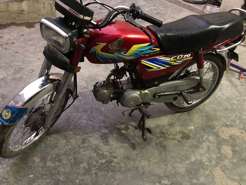 Honda CD 70 3