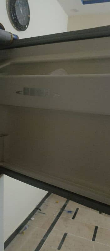 Dawlance Fridge for sale in Wah Model Town 3