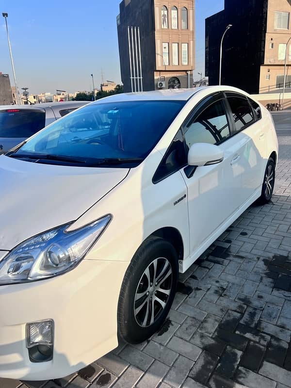 Toyota Prius s 1.8 2