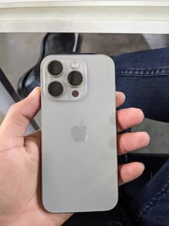 iPhone 15 pro jv 128gb