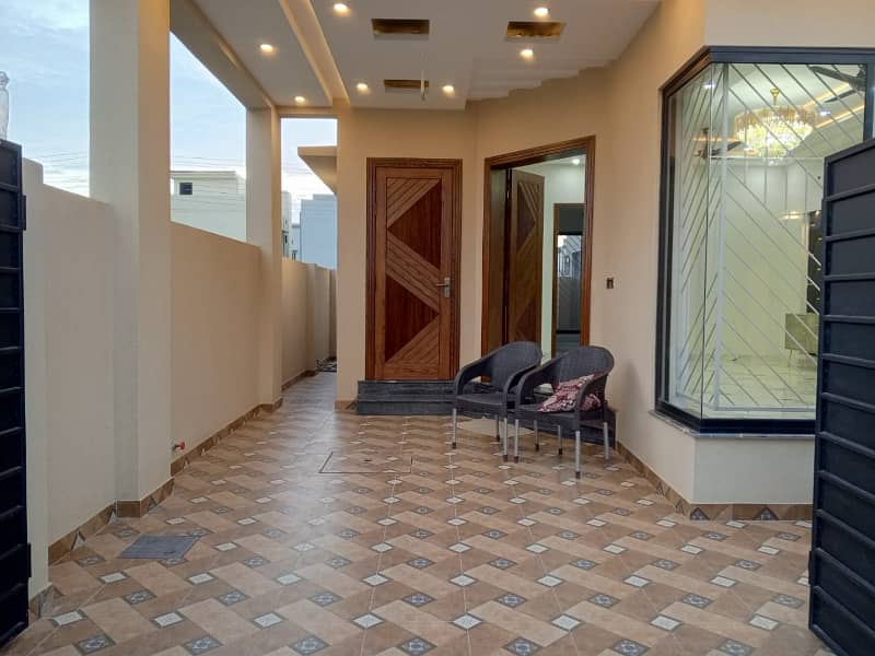 DHA RAHBER PHASE 4 5 MARLA BRAND NEW HOUSE FOR SALE 1