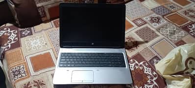 Hp laptop for sale     8gb ram ,     256 internel ,     4gb graphics