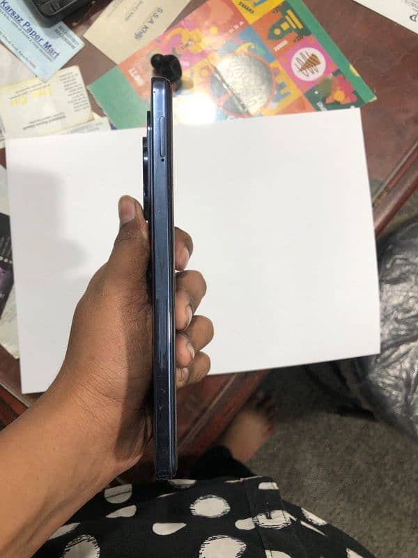 INFINIX HOT 40 PRO 3