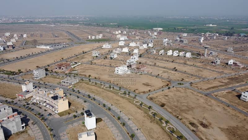 1 Kanal Plot Available On Installment (Royal Palm City Gujranwala) 43