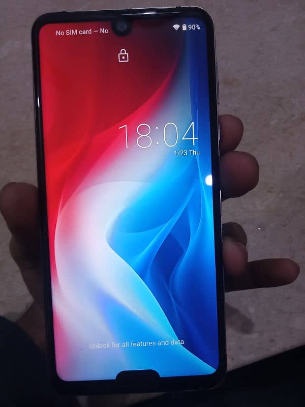 Sharp Aquos R3 1