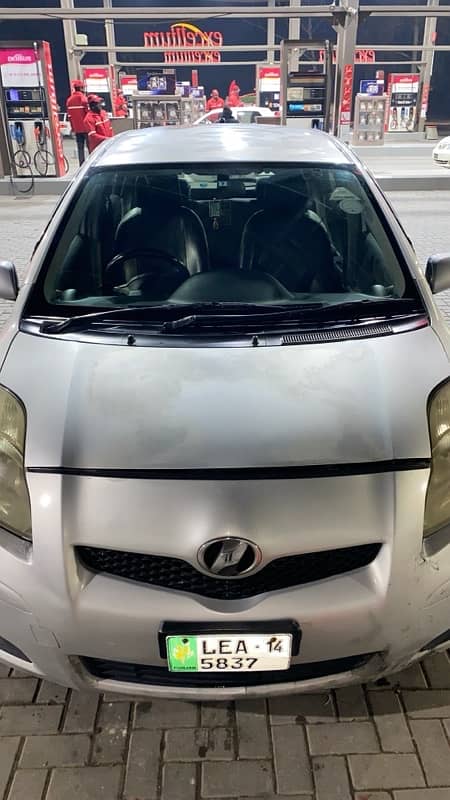 Toyota Vitz 2010 8