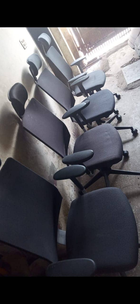 Used Korean chair - chairs - office chairs - revolving chair 4