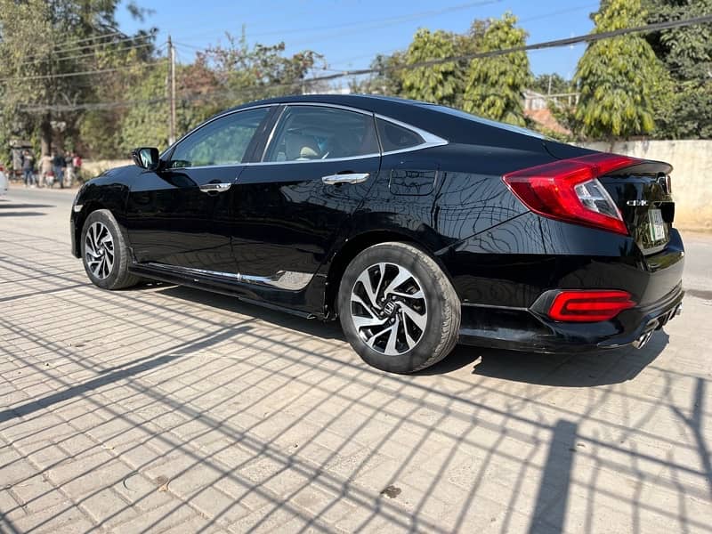 Honda Civic VTi Oriel Prosmatec 2016 4