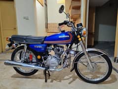 Honda cg 125 for sale 03266773565 Punjab register all genuine gadi hai